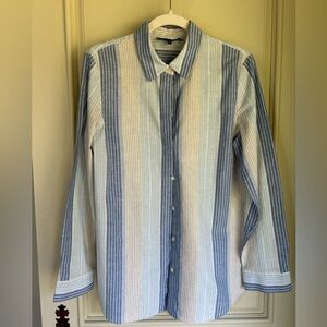 Lafayette 148 blue/ ivory striped button shirt. Sz m. Cotton/linen blend.